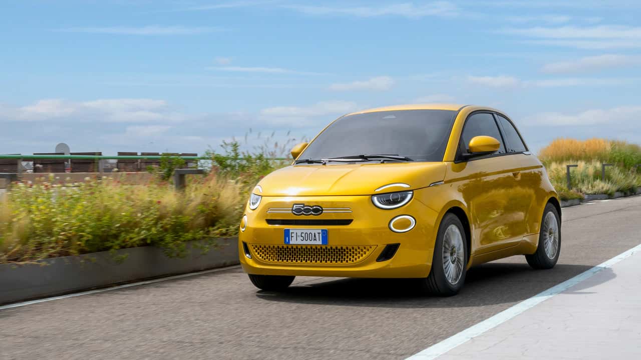 2026 Fiat 500 Hybrid