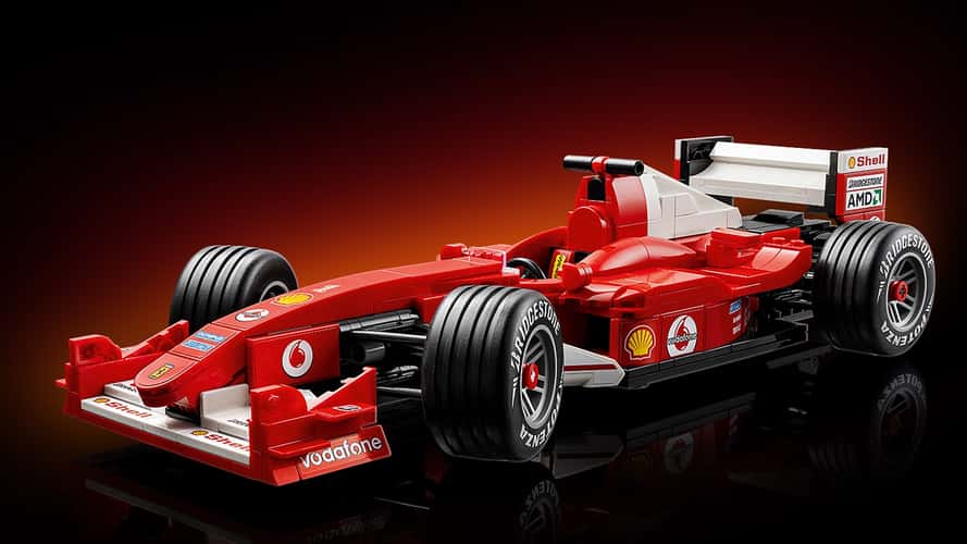 El Ferrari F2004 de Schumacher se convierte en un Lego