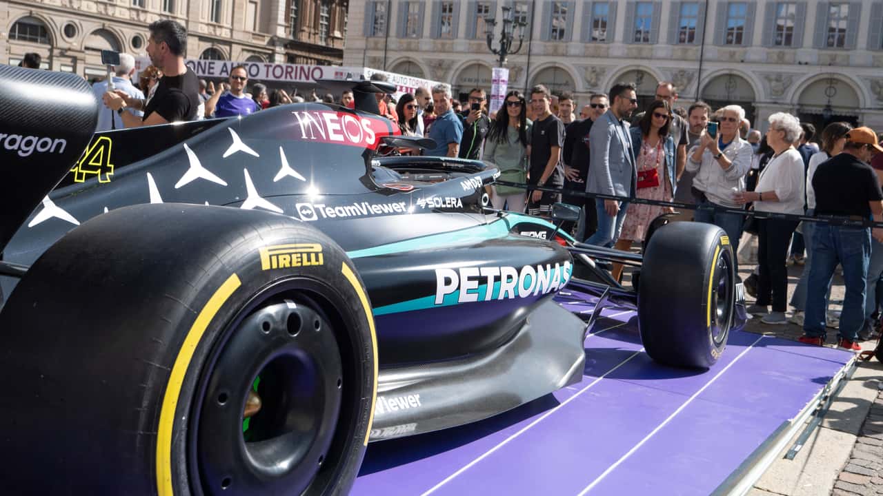Petronas Standı