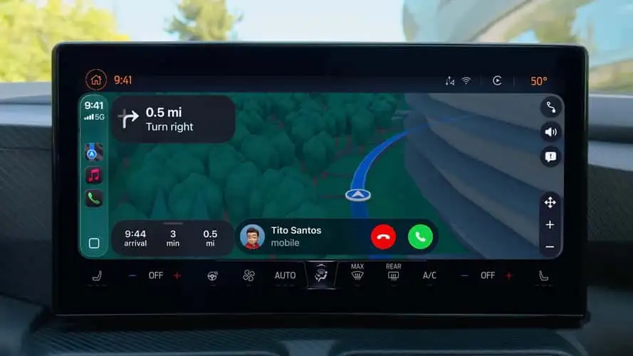 Apple CarPlay