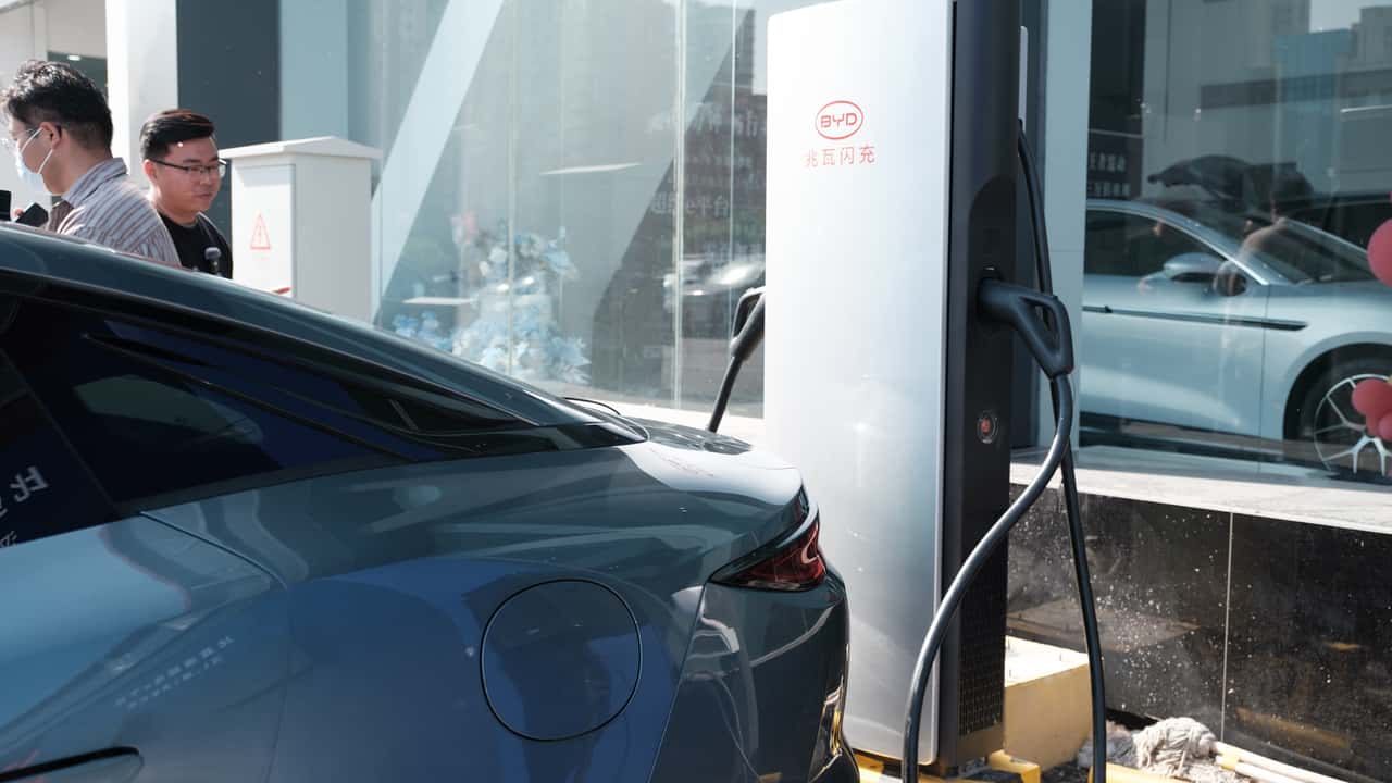 BYD Han L ricarica a 1.000 kW