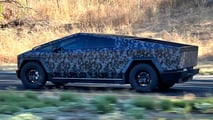 Tesla Cybertruck Dark Camo