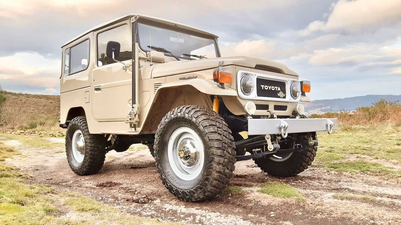 Legacy Overland Toyota Land Cruiser FJ40 de 1982