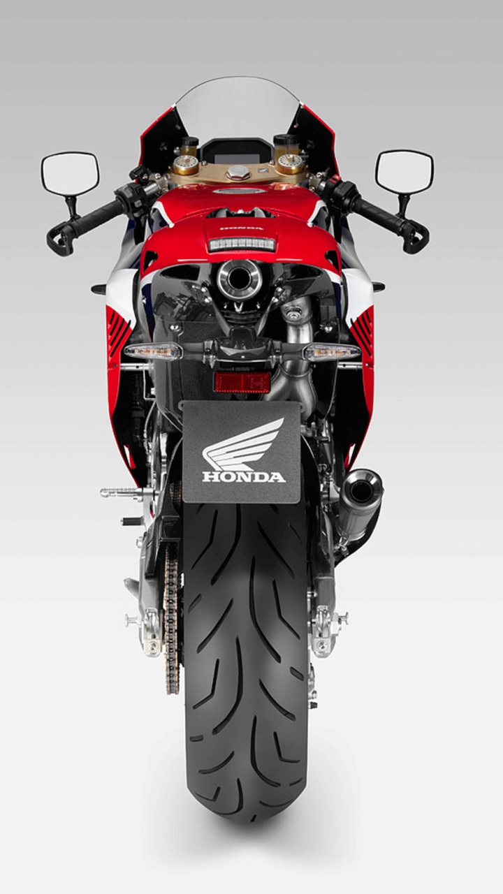 Honda RC213V-S: The Latest in Street Legal Race Machines
