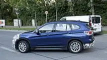 BMW X1 facelift spy photo