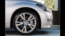 Infiniti M
