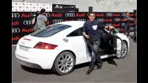 Star-Kicker fahren Audi