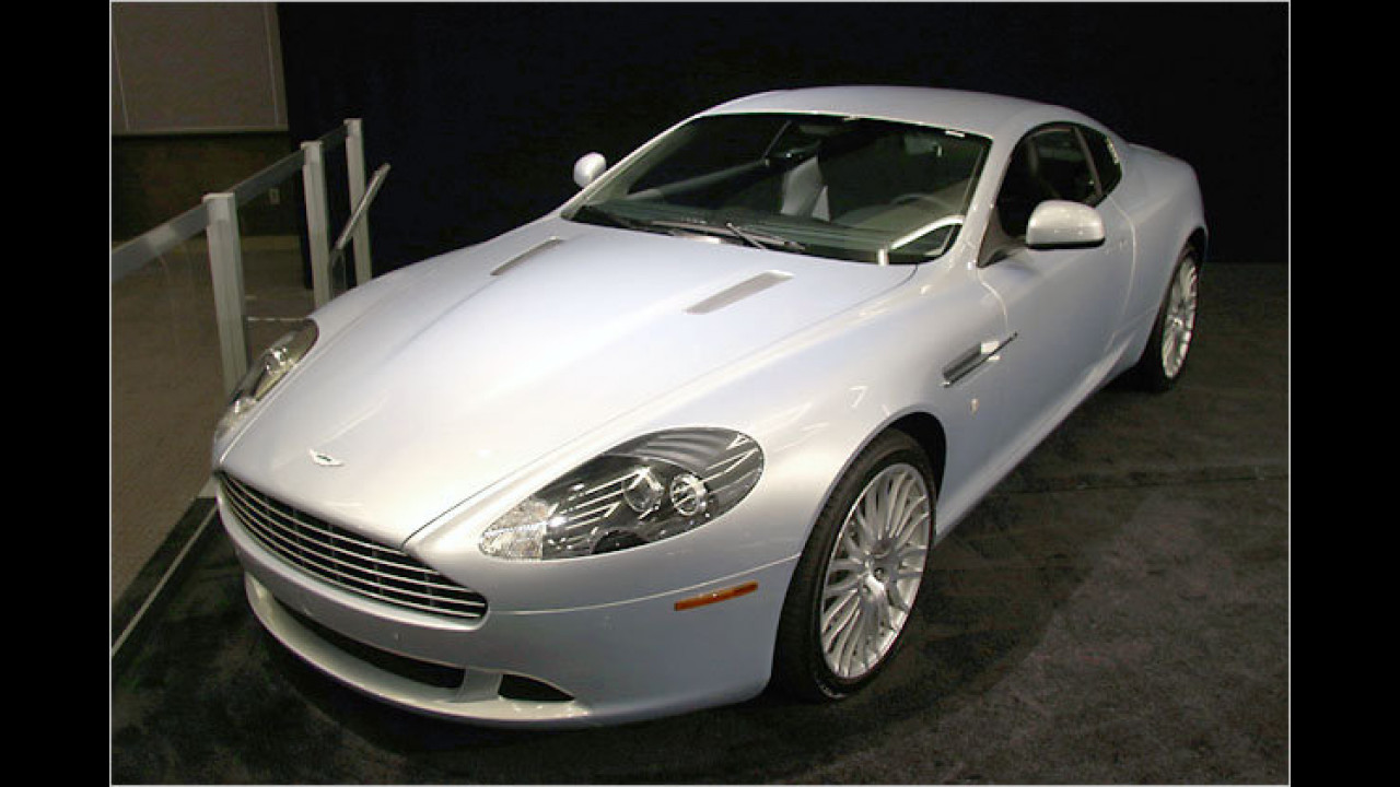 Aston Martin DB9