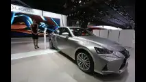 Lexus al Salone di Parigi 2016