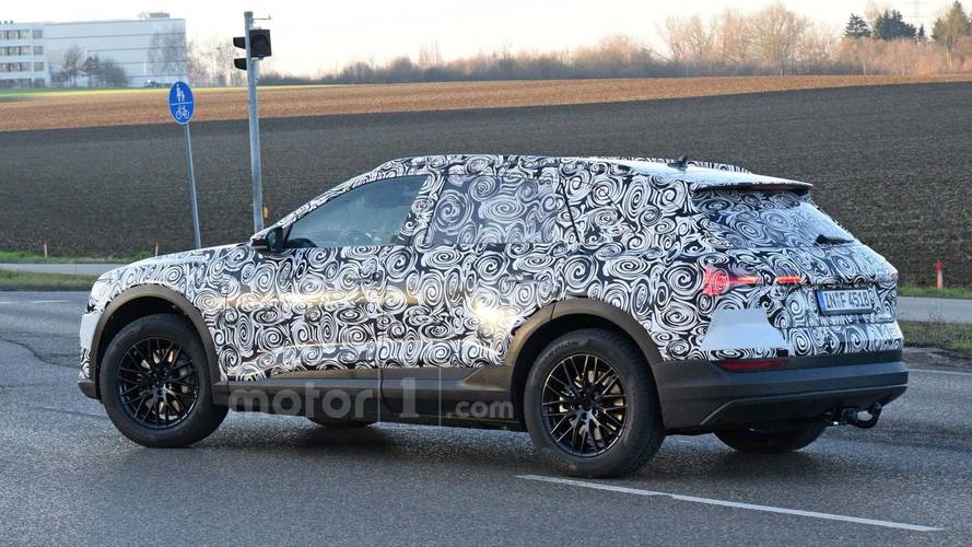 Audi E-Tron Spy Photo