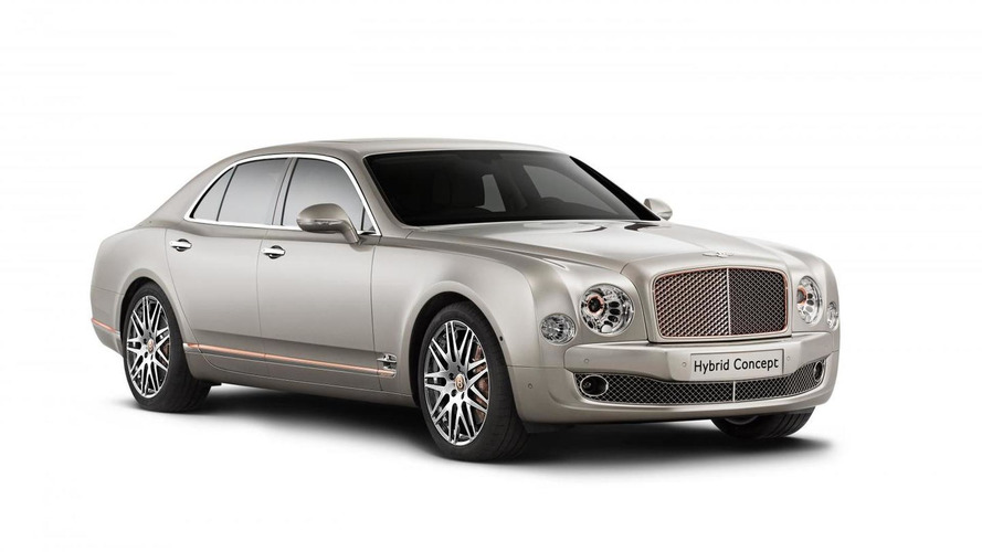 Bentley Hibrit Konsepti Pekin'de tanıtıldı