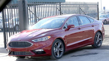 2017 Ford Fusion facelift spy photo