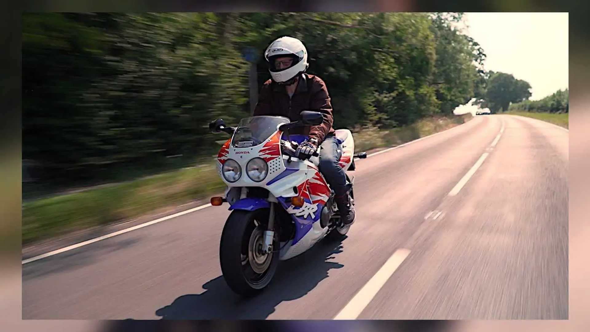 1992 Honda CBR900RR FireBlade On Road