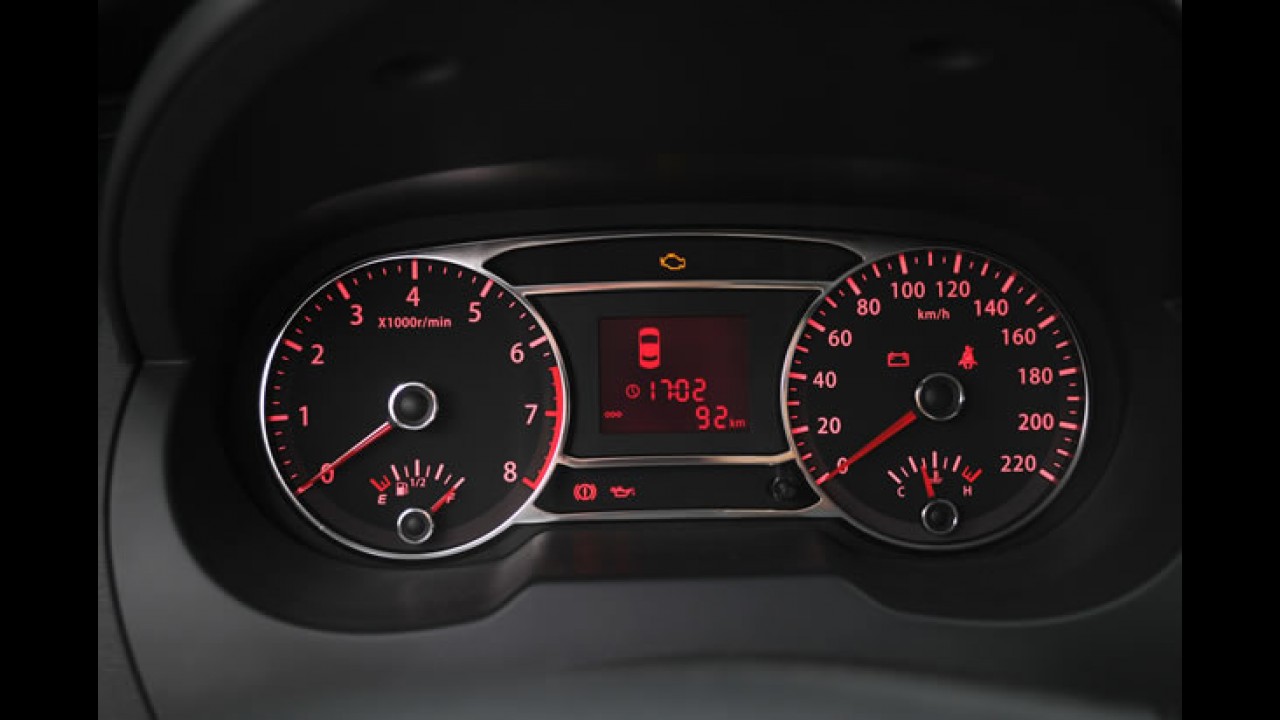 JAC J3 S e J3 Turin S 1.5 flex chegam por R$ 39.990 (hatch) e R$ 41.690 (sedã)