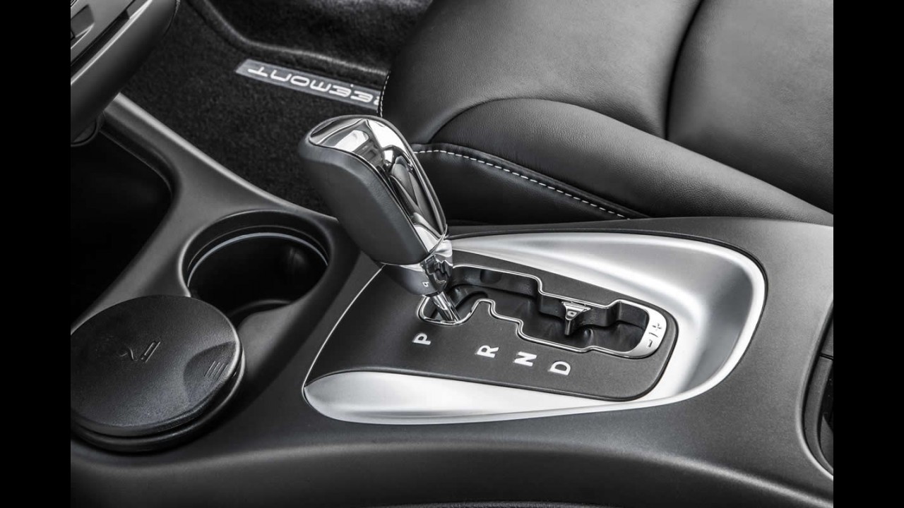 Teste CARPLACE: Fiat Freemont deixa de preguiça com novo câmbio de seis marchas