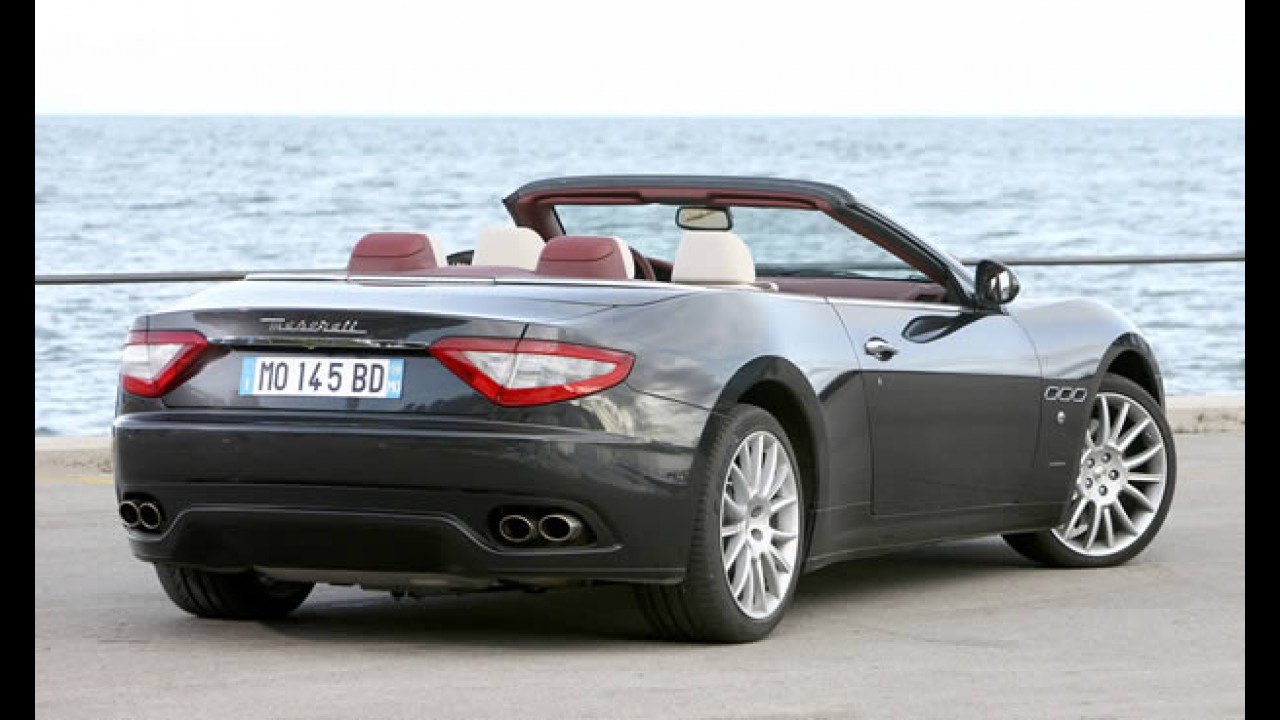 Maserati GranCabrio chega ao Brasil por R$ 880 mil - Conversível tem motor V8 de 446cv