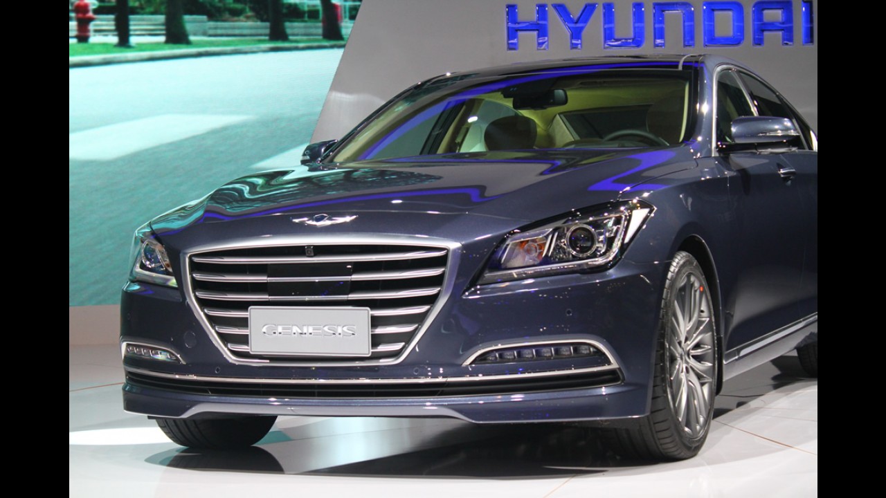 Salão SP: Hyundai apresenta Veloster Turbo de 204 cv e Novo Genesis