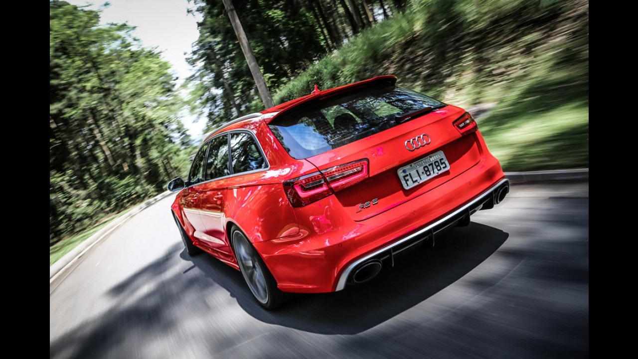 Teste CARPLACE: Audi RS6 e Ducati Streetfighter 848 - dinheiro traz velocidade