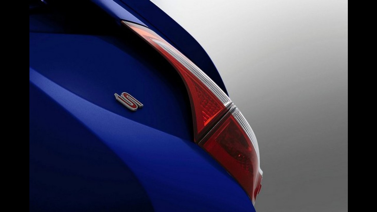 Mais teasers do novo Corolla 2014 são revelados