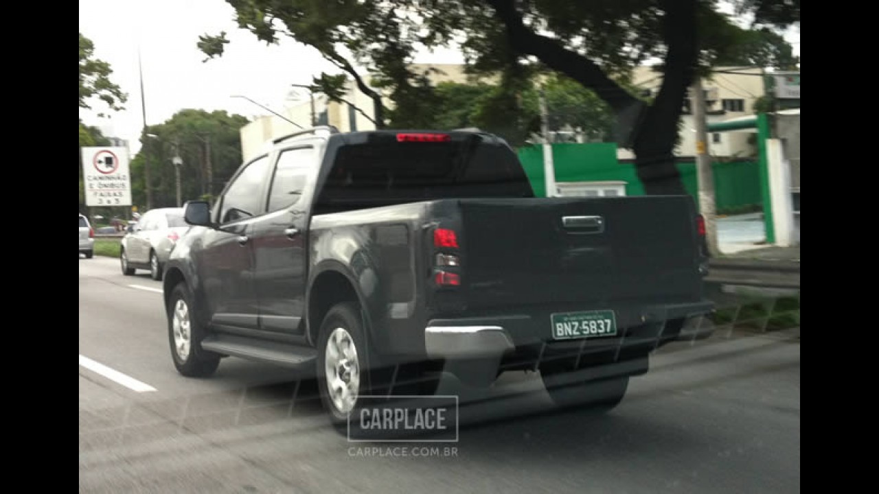 Nova S10: Todo mundo está flagrando a nova pick-up, “Menos Luiza, que está no Canadá”