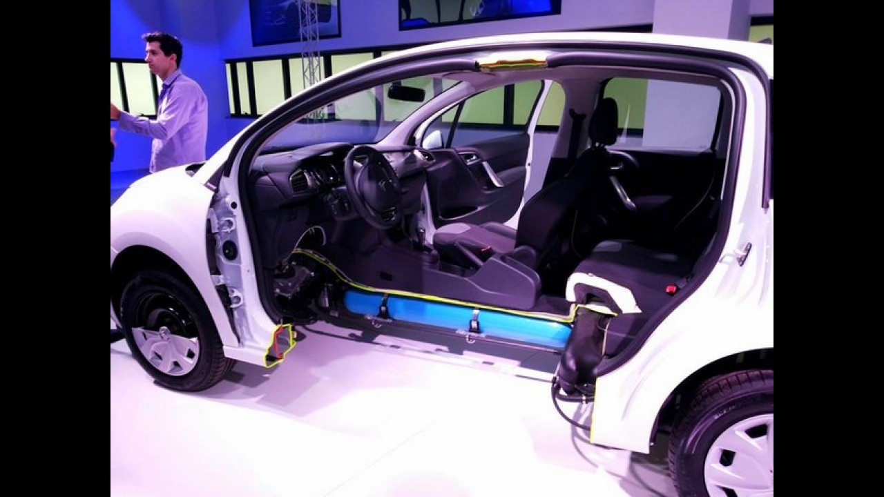 Peugeot-Citroën apresenta o inovador sistema Hybrid Air no Brasil