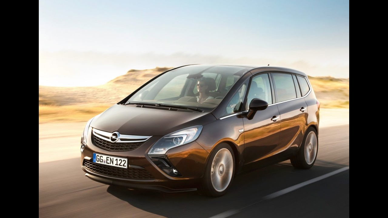 Opel divulga a moderna Zafira Tourer 2012