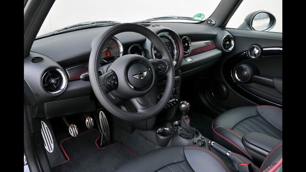 MINI lança série especial Hampton para o Clubman no Brasil