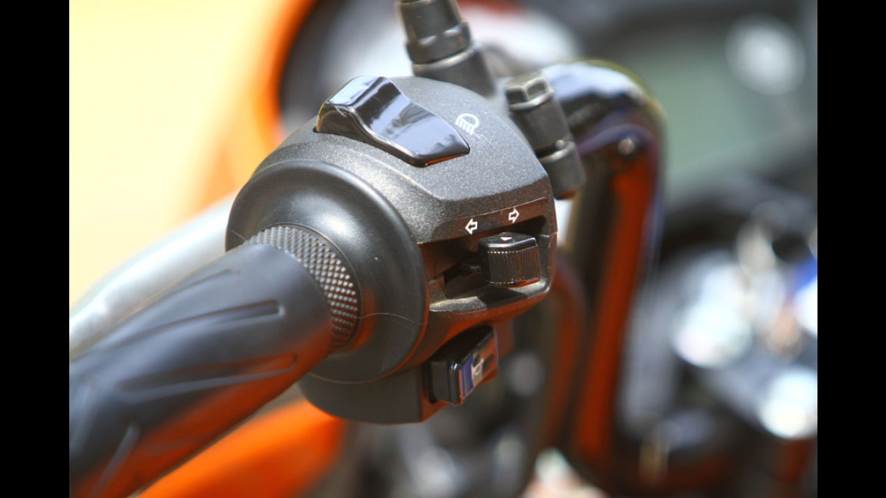 Garagem MOTO #4: Yamaha Fazer 150 e Honda CG 150 fazem duelo de pesos leves