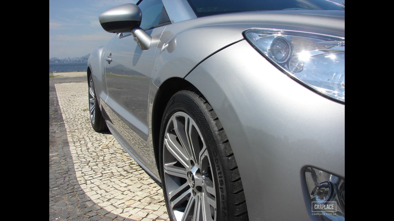 Avaliação - Peugeot RCZ 1.6 16V THP 2012