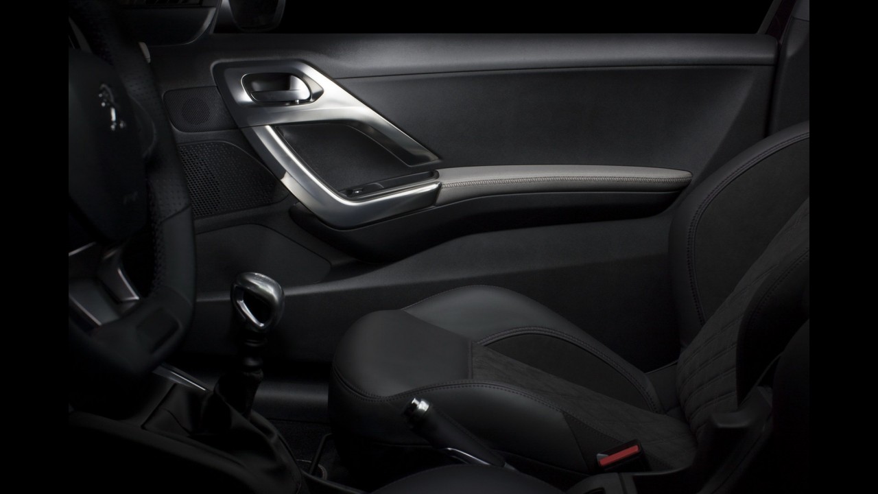Novo Peugeot 208 também é apresentado em versão de luxo XY - Veja galeria de fotos