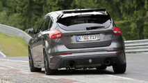 Ford Focus RS500 spy photo