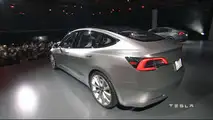 Tesla Model 3 tanıtılıyor