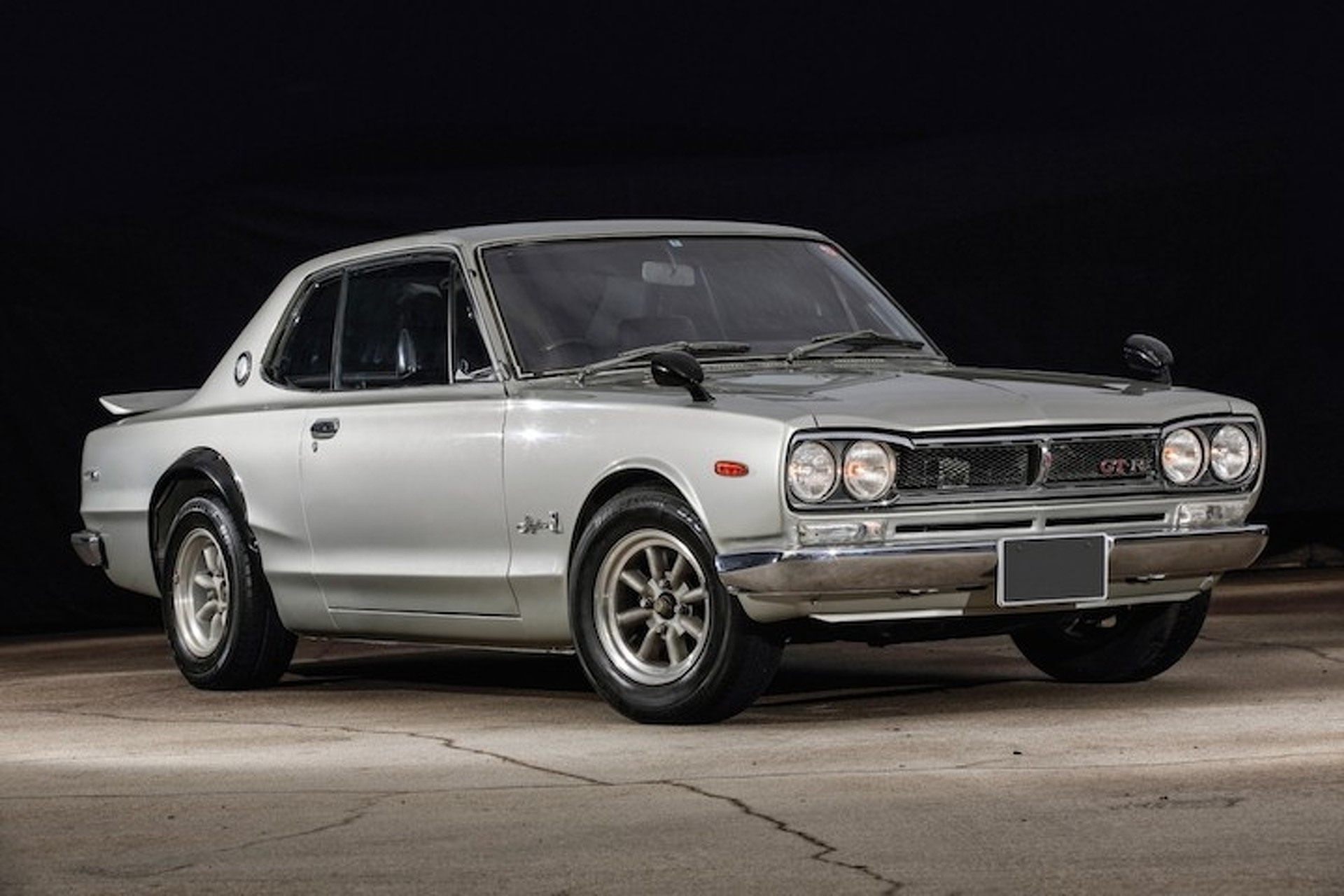Pristine Nissan Skyline GT-R Heads to Auction at Pebble Beach