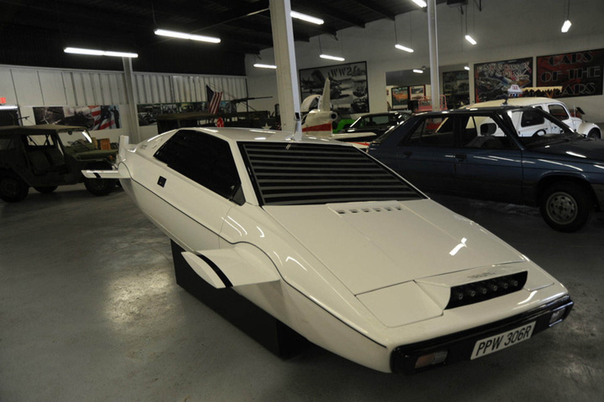 Own James Bond’s Lotus Submarine Car for $1 Million
