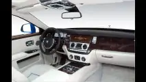 Die Spirit of Ecstasy leuchtet