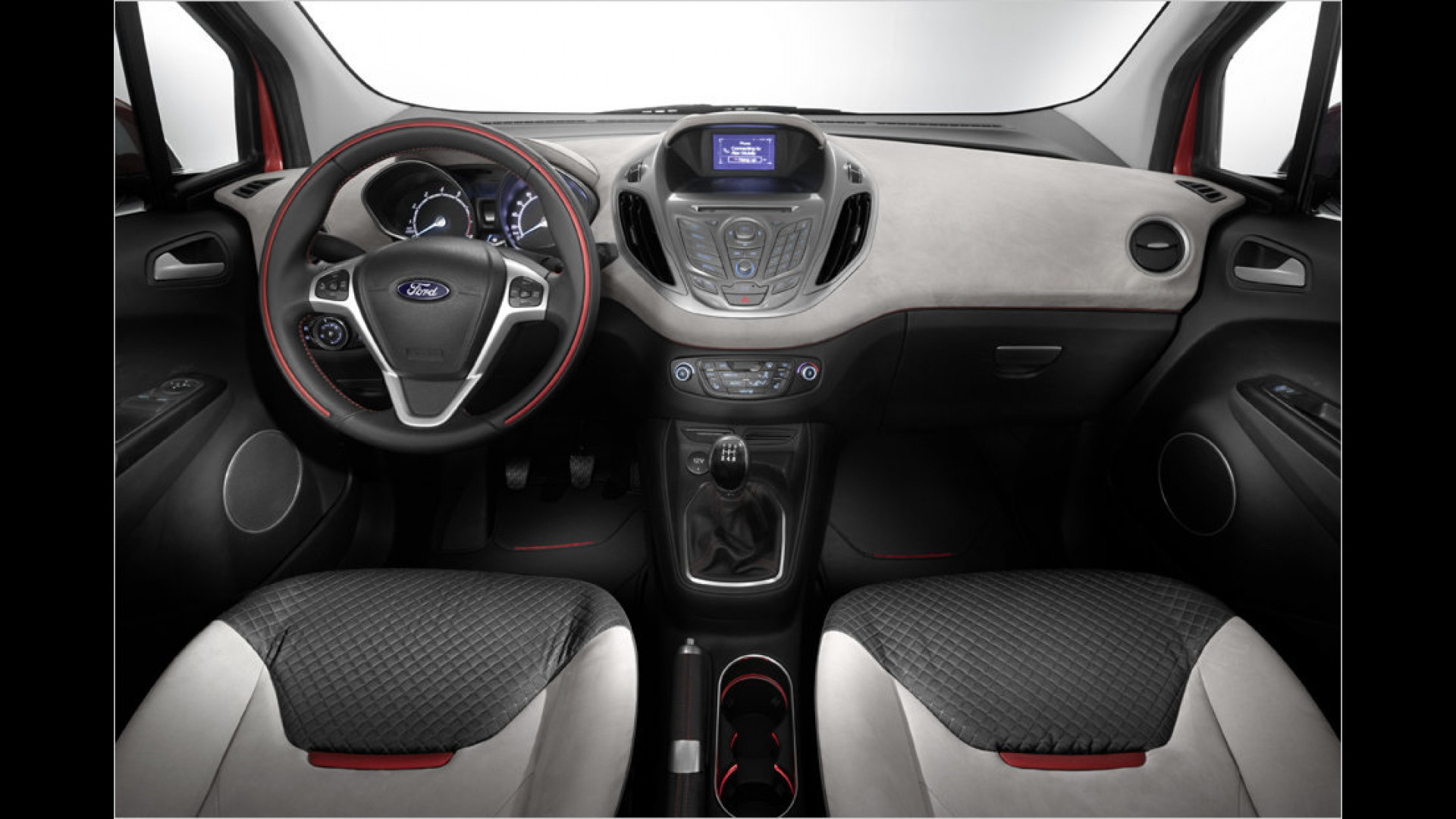 Agamemnon: Ford Tourneo Courier 1.6 TDCI Titanium Plus, image size:1920x1080