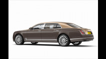 Besonderer Mulsanne mit 50 Autos