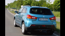Peugeot 4008: Japan-Gene