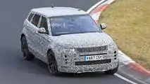 2019 Range Rover Evoque spy photo