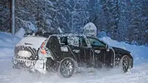 Volvo V60 für 2018 erstmals erwischt