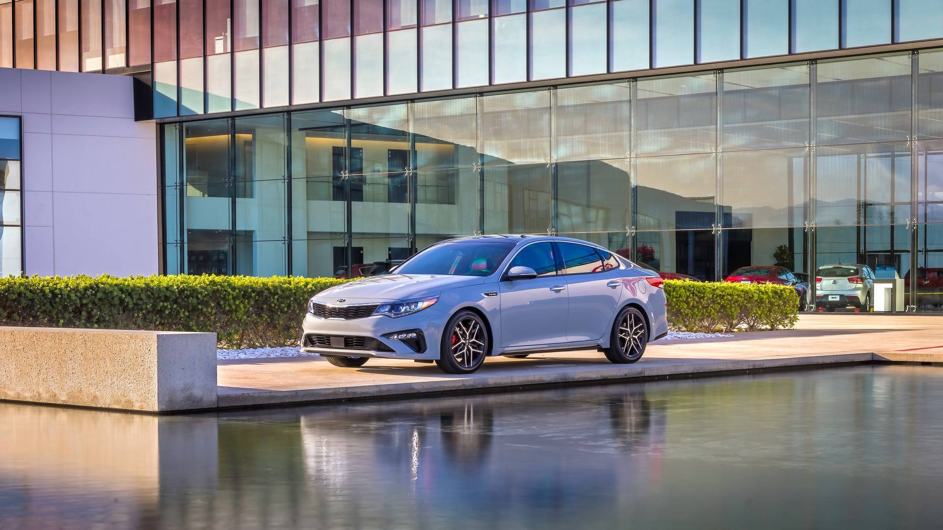 Kia Niro Optima And Sedona Might Eventually Get All Wheel Drive