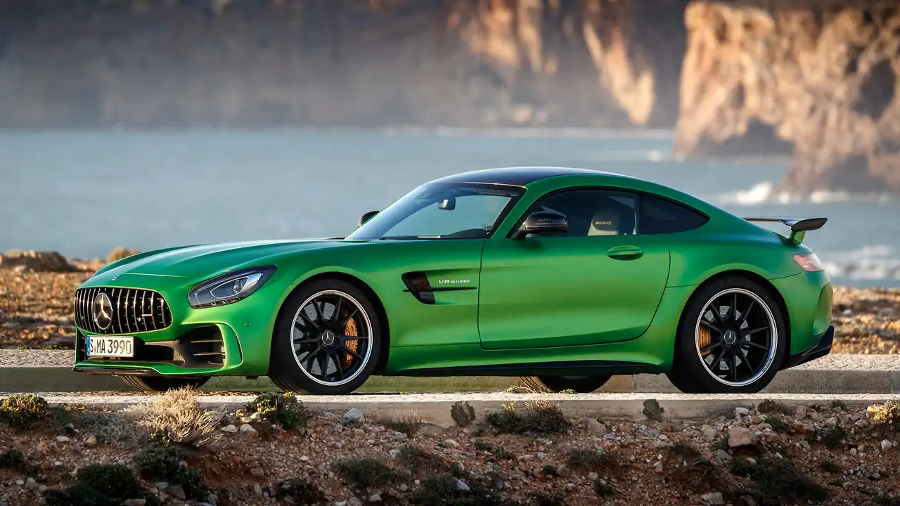 18 Mercedes Amg Gt R First Drive The Green Monster Of Your Dreams