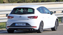 2017 SEAT Leon Cupra facelift spy photo