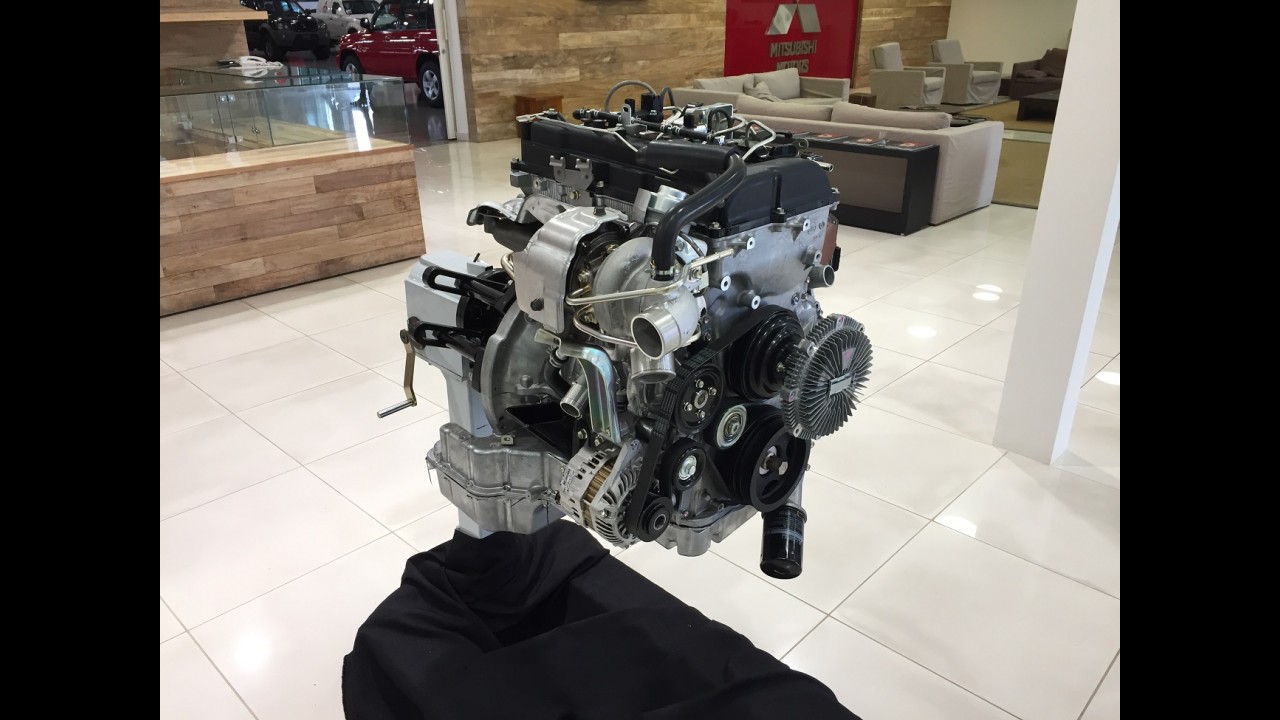Volta rápida: Nova L200 Triton Sport aposta na dinâmica e conforto