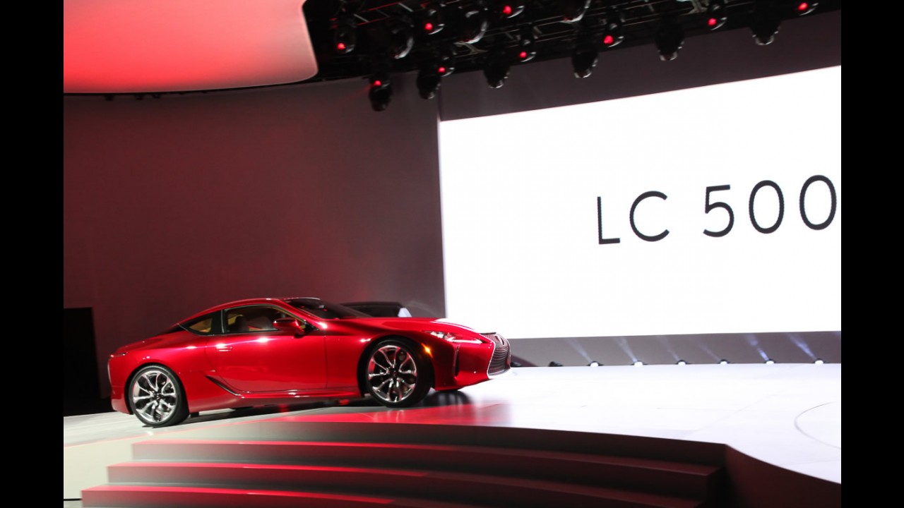 Salão de Detroit: impressionante, Lexus LC 500 nem parece versão de produção