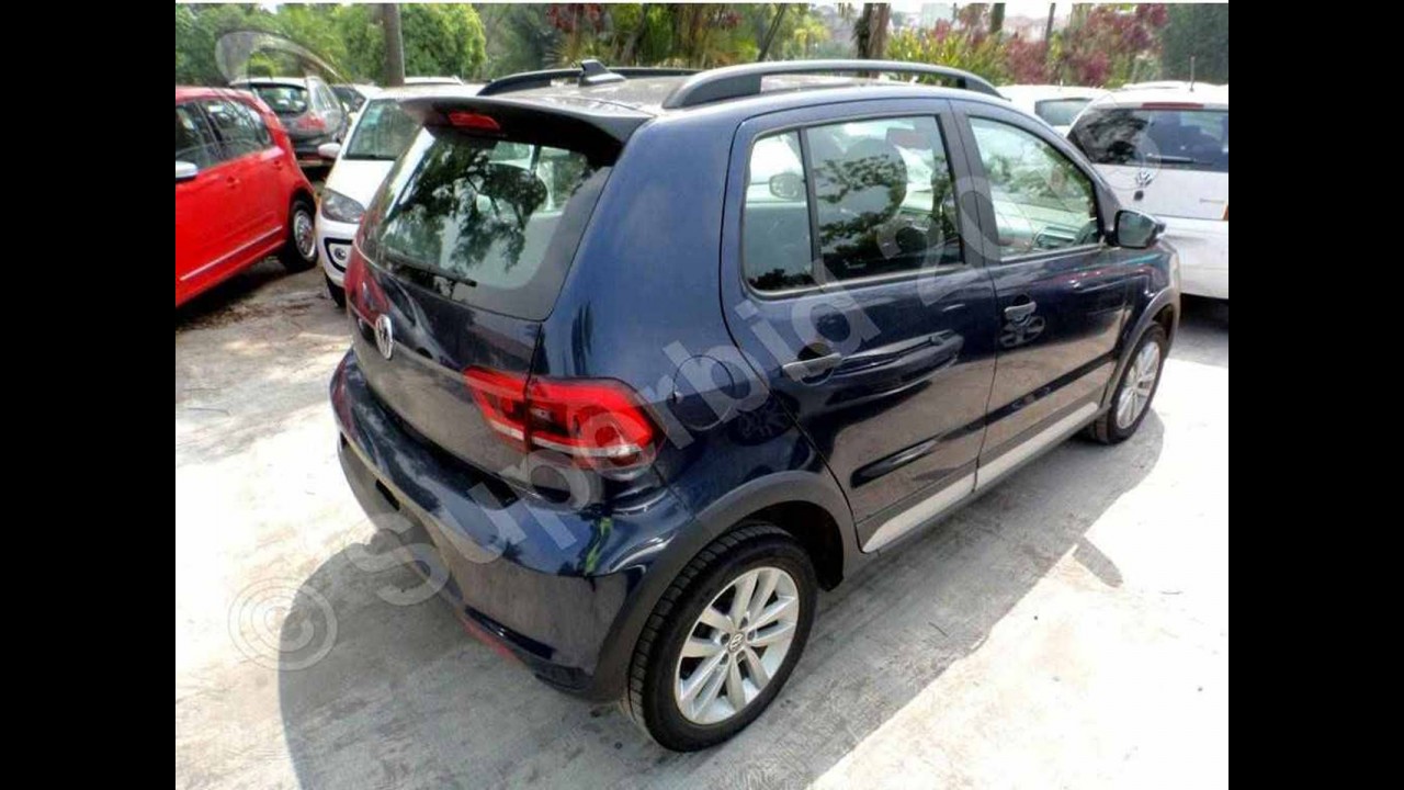 Escapou! VW Golf 1.6 nacional e inédito Fox Track aparecem em site de leilões