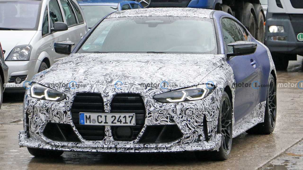 Nuova BMW M4 CS, le foto spia del modello in arrivo nel 2022