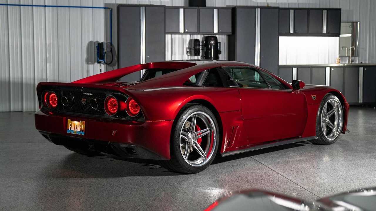 Falcon F7