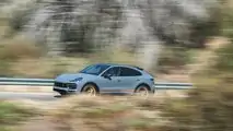 Quartier extérieur avant du Porsche Cayenne Turbo GT 2022