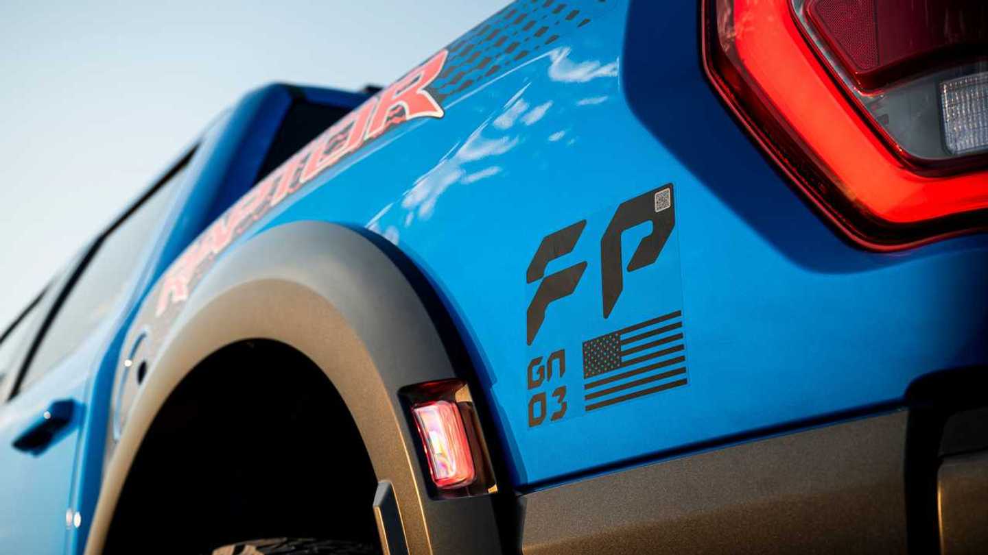 Ford F-150 Raptor 2021: Truk Off-Road Tangguh tapi Tetap Nyaman